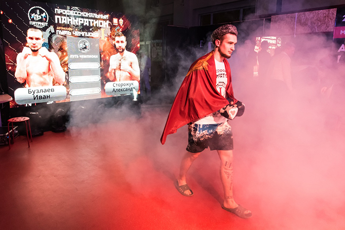 В Астрахани прошел турнир по профессиональному панкратиону