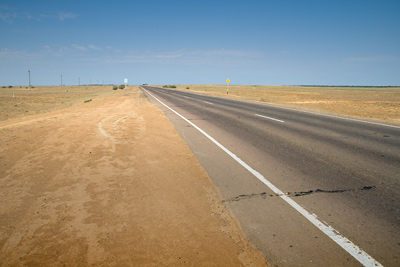 На трассе «Волгоград – Астрахань» произошел разлив нефтепродуктов 