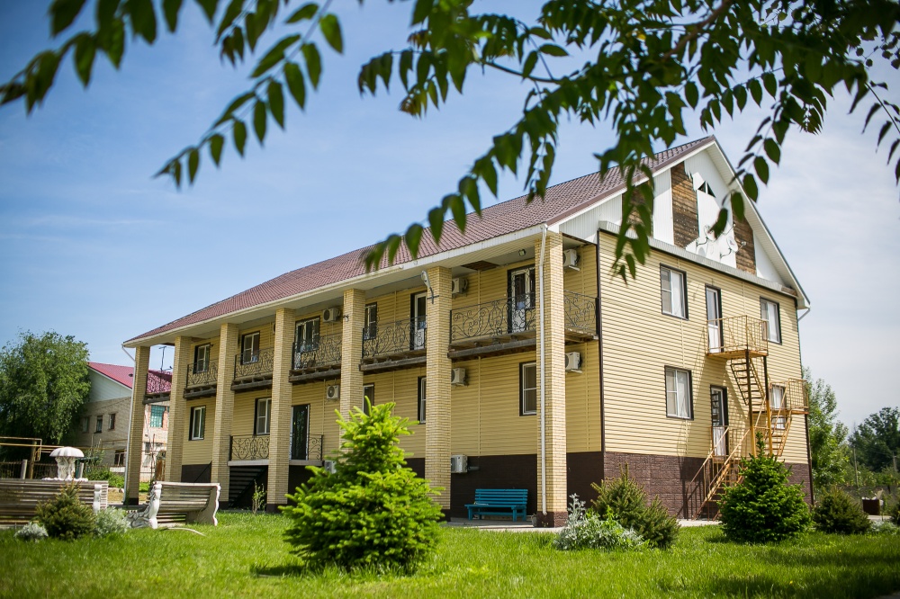 В Астрахани воссоединилась семья из Мариуполя