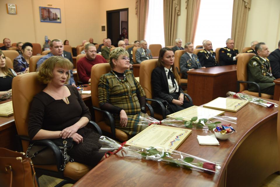 В Астрахани поздравили Защитников Отечества