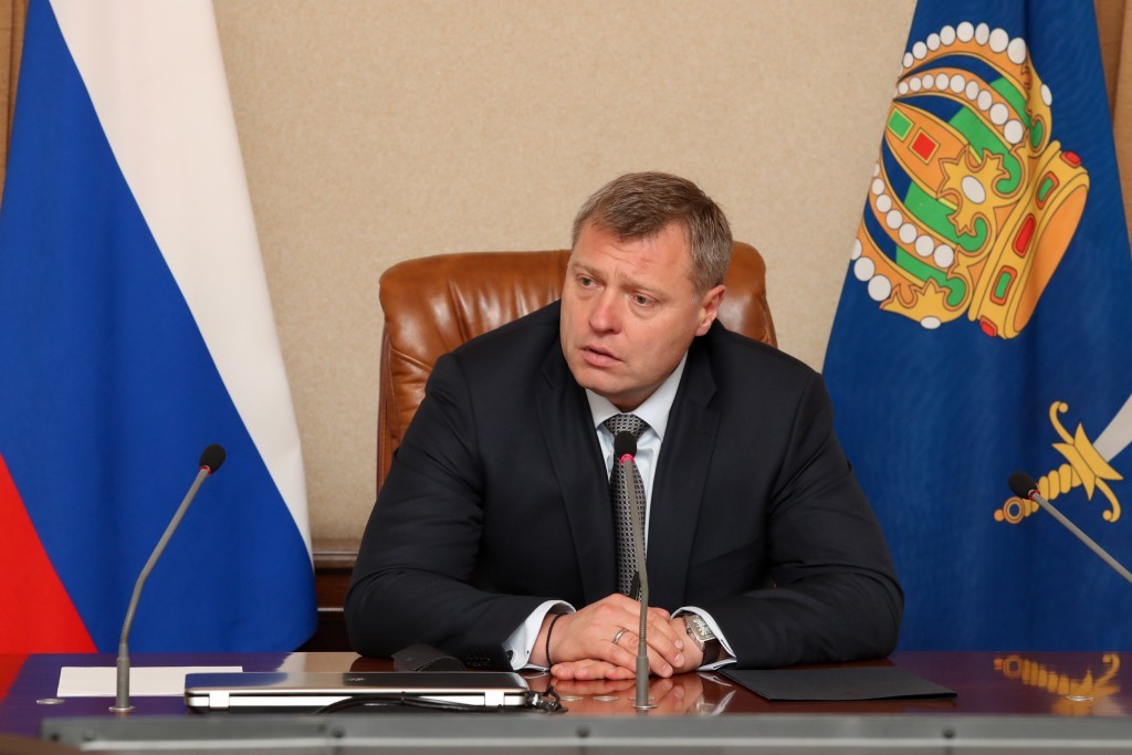Губернатор Игорь Бабушкин неожиданно покинул итоговое заседание правительства Астраханской области