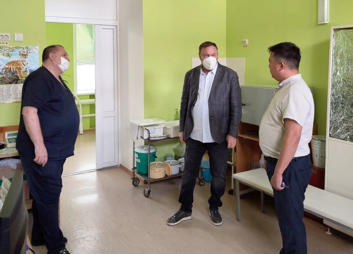 В Астраханской области идёт капремонт харабалинской поликлиники 