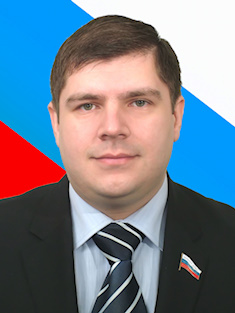 Владислав Коняев, ЛДПР: «Муниципалитеты давно пора зачищать от некомпетентных кадров»