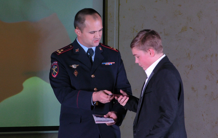 Юные астраханцы получи свои первые паспорта