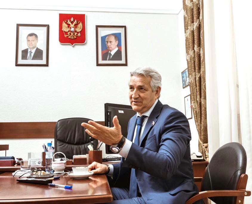 Депутат Госдумы РФ Леонид Огуль: «Необходимо  ускорить развитие в России собственного производства препаратов для лечения редких заболеваний» 