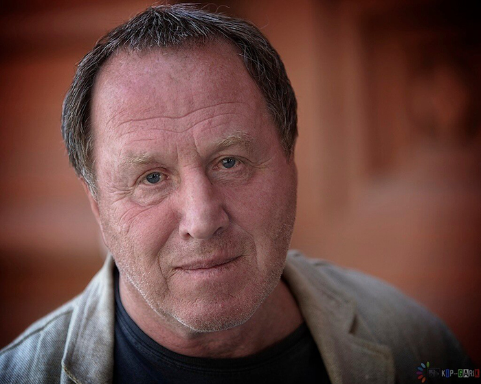 Наш знаменитый земляк Владимир Стеклов госпитализирован с коронавирусом