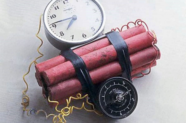 На даче у астраханки, вдовы боевика, изъято мощное самодельное взрывное устройство