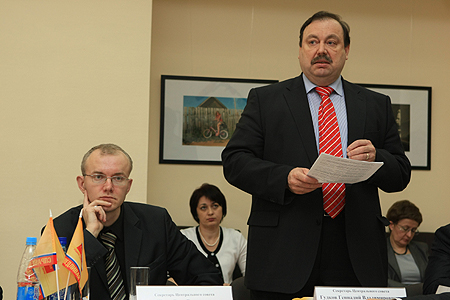 Достанется ли Шеину мандат Гудкова?