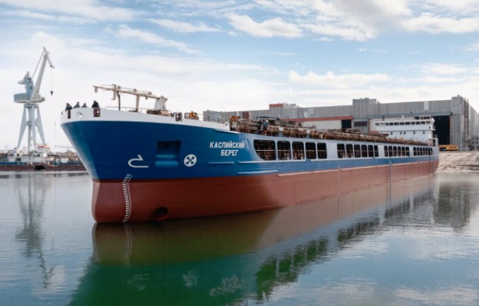 Астраханская верфь вывела на ходовые испытания «Каспийский берег»