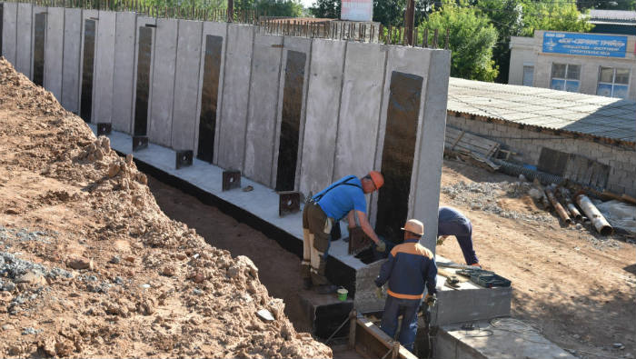 Подрядчику поручили ускорить ремонт Милицейского моста