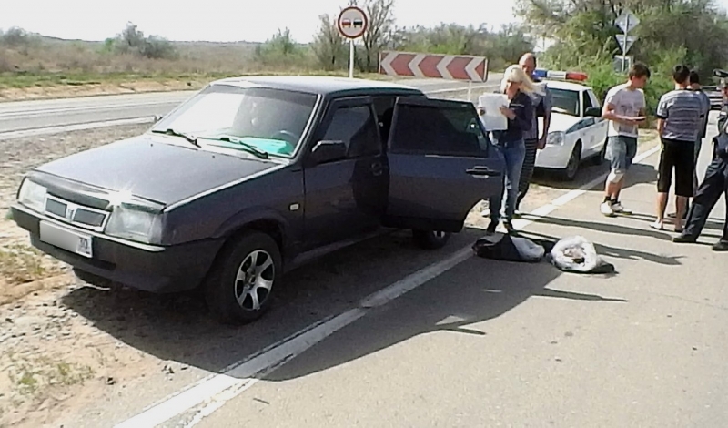 Работники астраханской рыбоводной компании похитили с предприятия черную икру