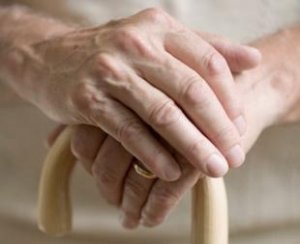 80-летняя астраханка избила до смерти мужа