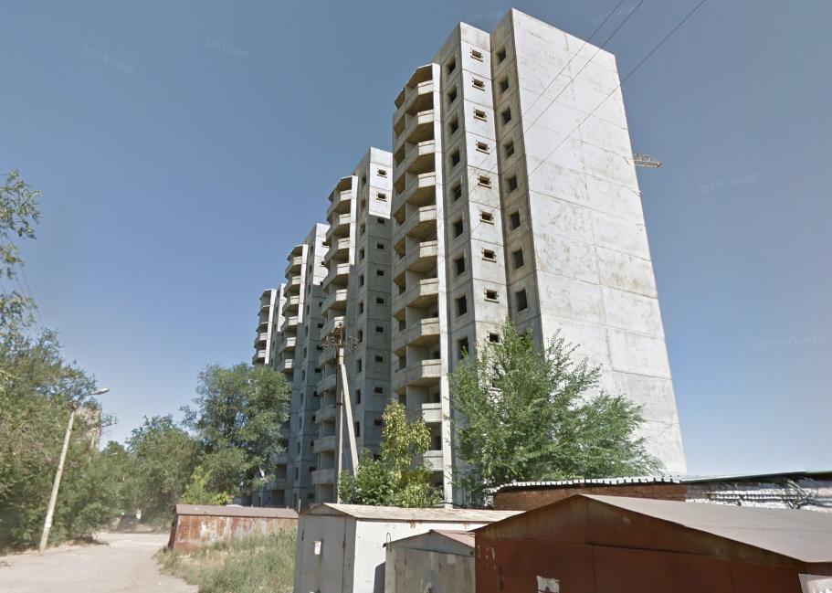 Астраханские дольщики ЖК "Таманский" попросили у губернатора Игоря Бабушкина помощи