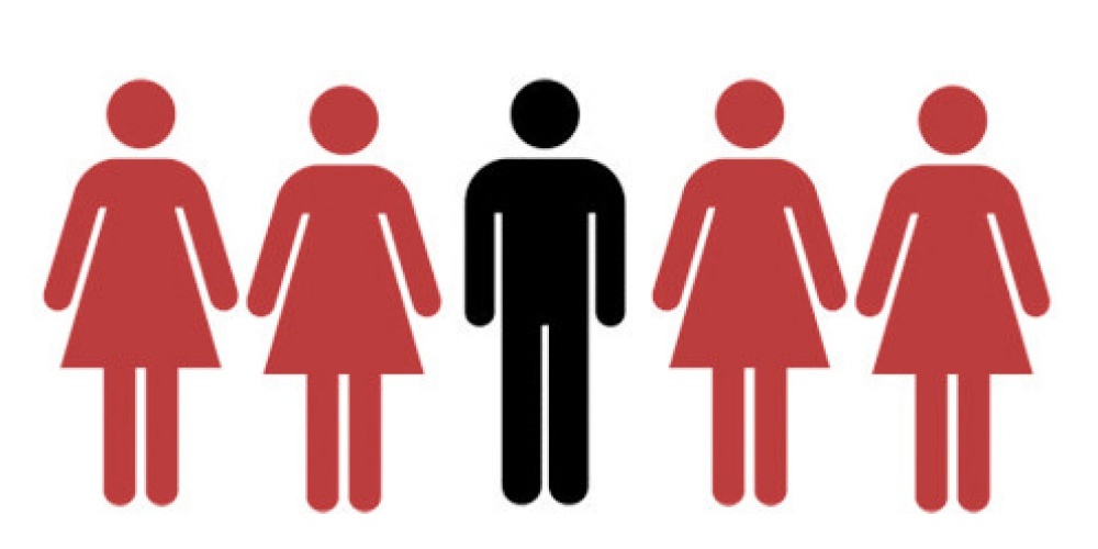 Владельцы астраханского магазина, делающего скидки на джинсы многоженцам, ничего не нарушают