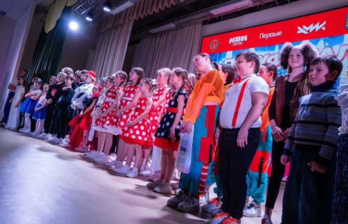 Две астраханские команды пробились в финал региональной Юниор-лиги КВН