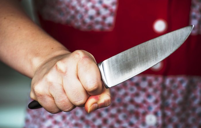 Приглашение со смертельным исходом: астраханка ударила ножом званого гостя, который умер через неделю