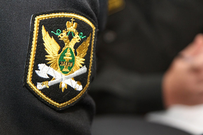 Астраханец опрометчиво приехал к представителю закона на своей иномарке