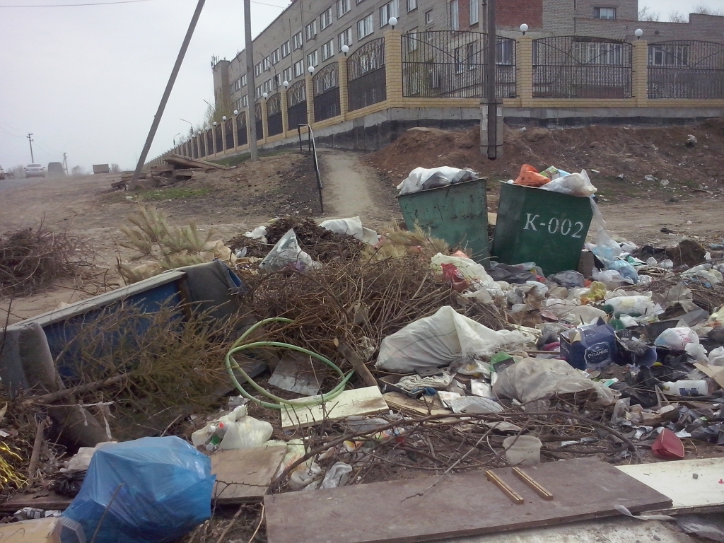 Более 100 несанкционированных свалок обнаружено в Астрахани