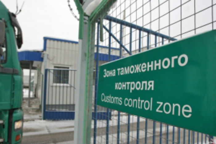 Астраханские таможенники приглашают пожаловаться