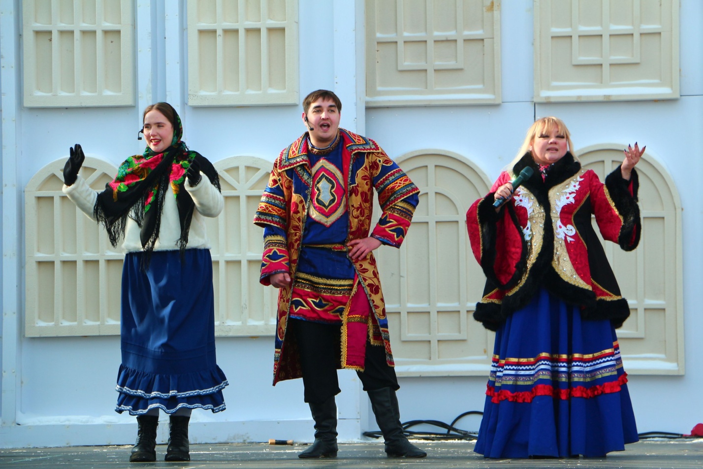 «Зимняя сказка» в Астраханском кремле все еще продолжается