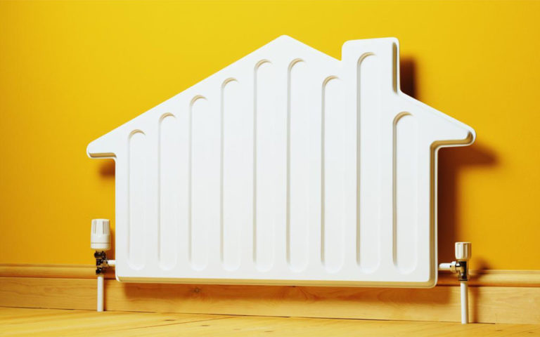 Социальные объекты и жилые дома Астраханской области готовы к отопительному сезону на 92%