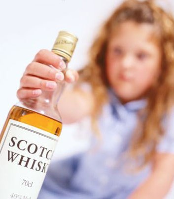 В Астрахани с подростковым алкоголизмом будут бороться с помощью слова Божьего и социальной рекламы