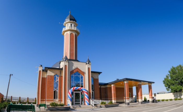 ﻿Под Астраханью открыли новую мечеть, построенную по казанскому проекту