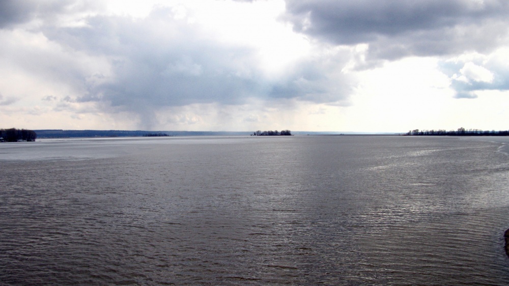 В Волге в Астраханской области скопились 200 затонувших кораблей