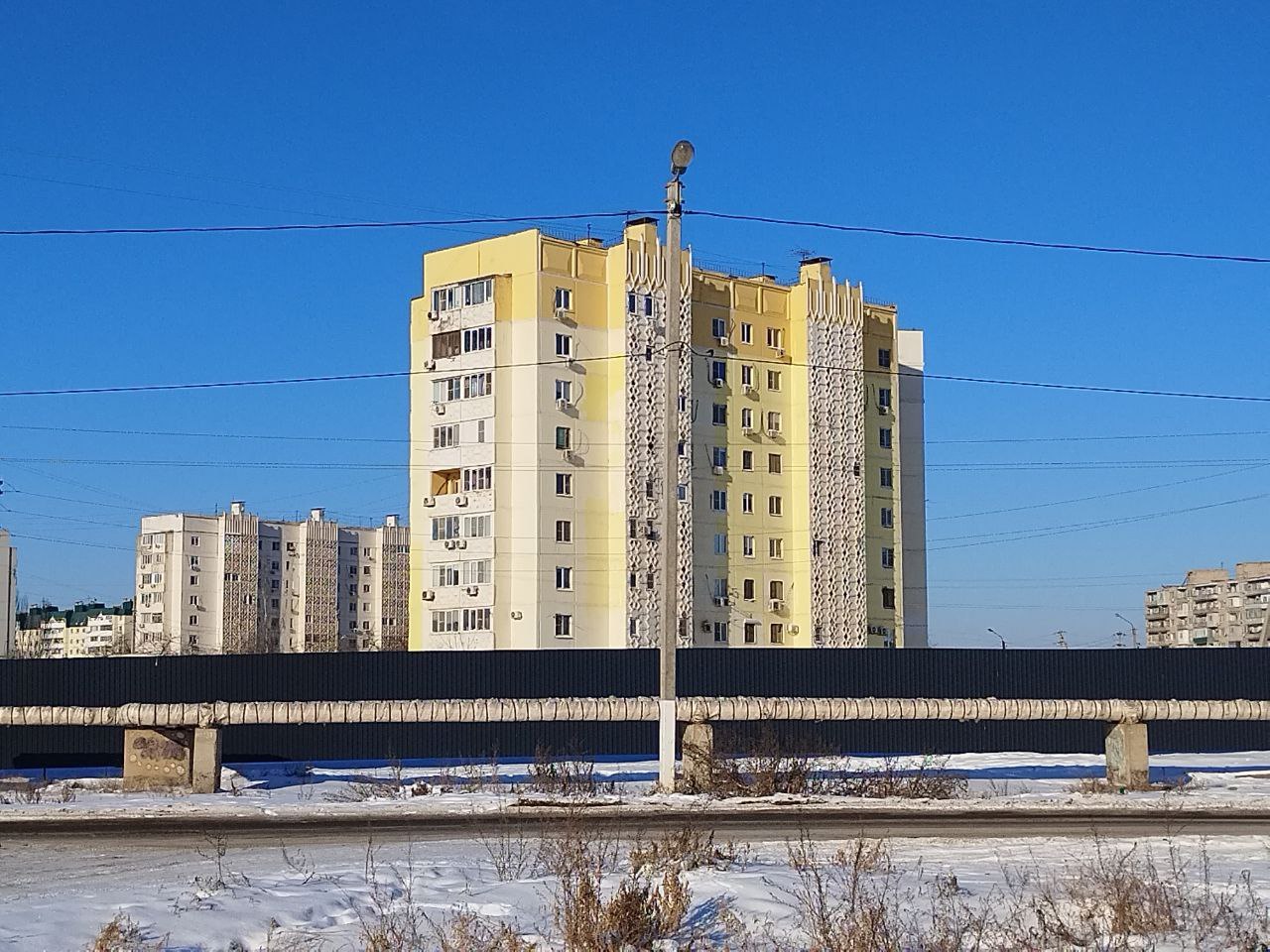 В крупном микрорайоне Астрахани хотели строить поликлинику. Но передумали