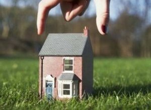 В Астрахани строительная фирма лишилась двух земельных участков под строительство жилых домов