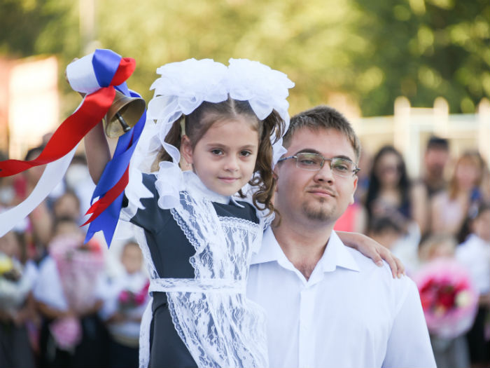 Первоклассник, первокурсник, выпускник – сегодня в Астраханской области отмечают День знаний