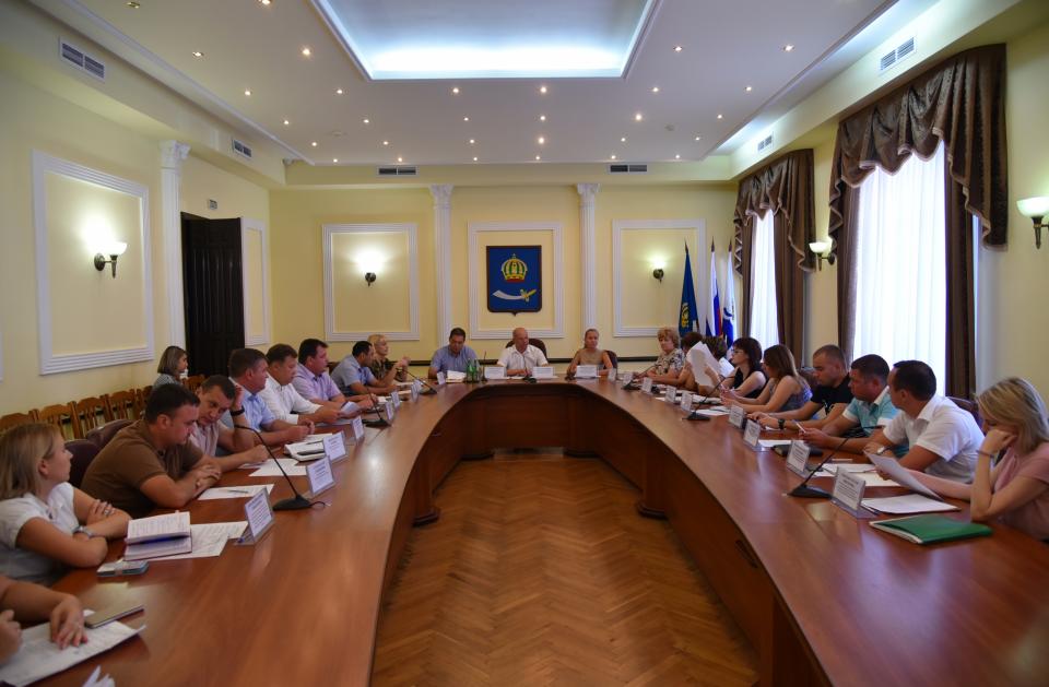 В Астрахани ведется работа по борьбе с неформальной занятостью