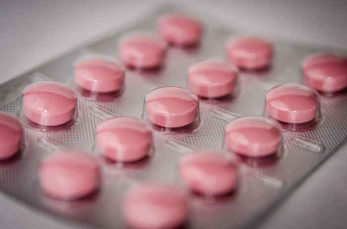 Остановить неоправданный рост цен на лекарства помогут новые правила работы аптечных сетей