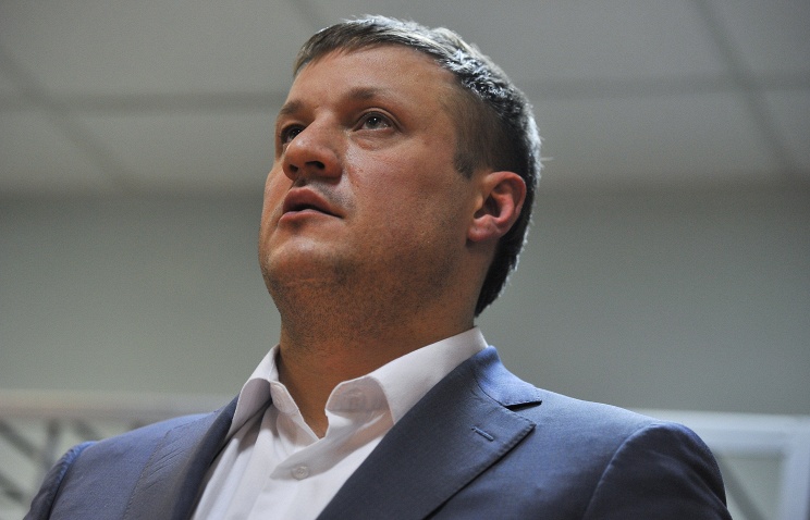 Суд частично снял арест с имущества вице-губернатора Сандакова, арестованного за взятку
