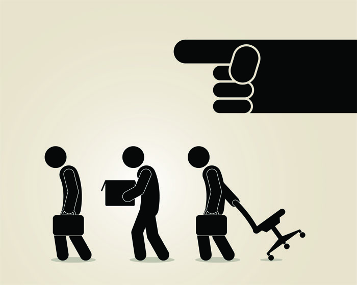 "Единая Россия" увольняет своих партийцев, выступивших против повышения пенсионного возраста