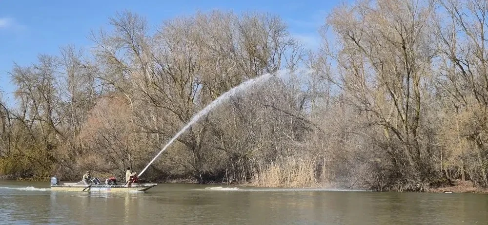 Первый в этом году пожар зафиксирован в Астраханском заповеднике