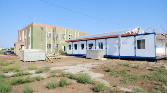 В Астраханском селе строят модульную амбулаторию в рамках нацпроекта