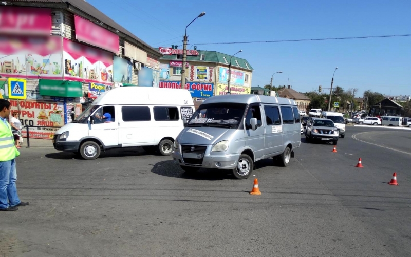 В Астрахани маршрутчик сбил 91-летнюю женщину