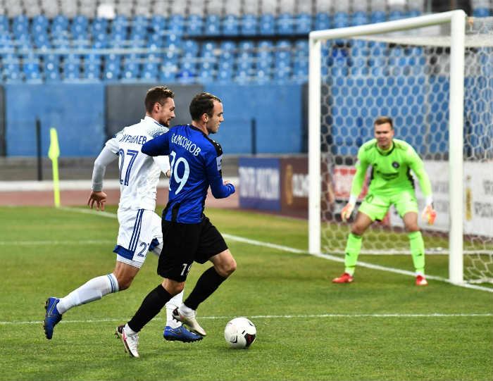 Астраханский Волгарь уступил ярославскому Шиннику