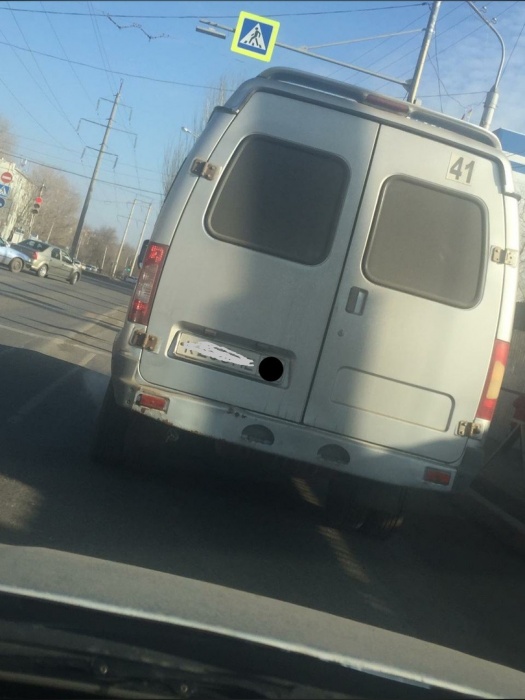 В Астрахани нашли водителя маршрутки, который протаранил иномарку и сбежал