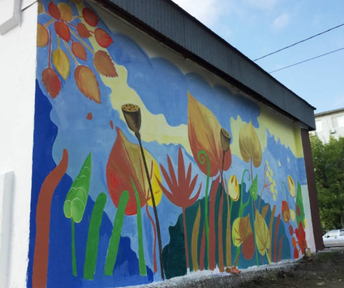 Юные астраханцы превратили электрические щитки в арт-объекты