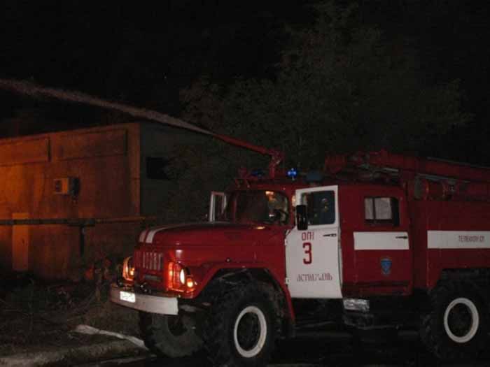 В Астраханской области за сутки произошло несколько пожаров с жертвами и пострадавшими