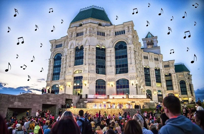 Куда пойти на майские праздники: большая афиша Астрахани