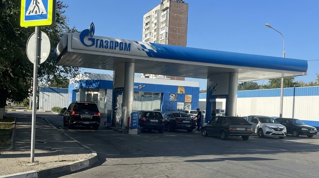Астраханцам обеспечили 363 часа доступа к заправочным пистолетам