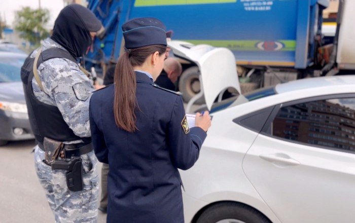 В ходе рейда по поиску водителей-должников астраханские приставы закрыли сумму на 2 млн рублей и арестовали 3 авто