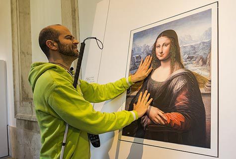 В центре Астрахани появится картина для слепых