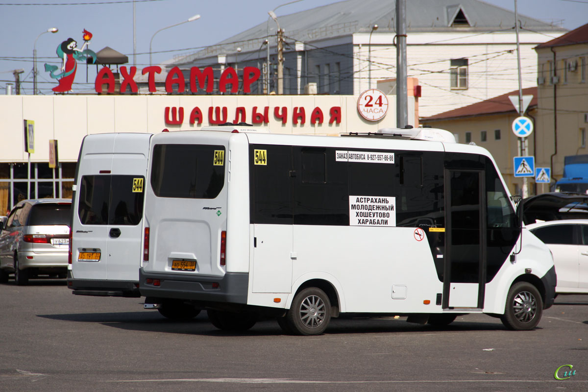 Маршрутки не подоспели на помощь жителям астраханского райцентра