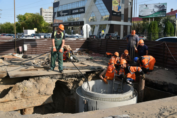 Известно, когда примерно закончатся работы на месте провала на Савушкина 