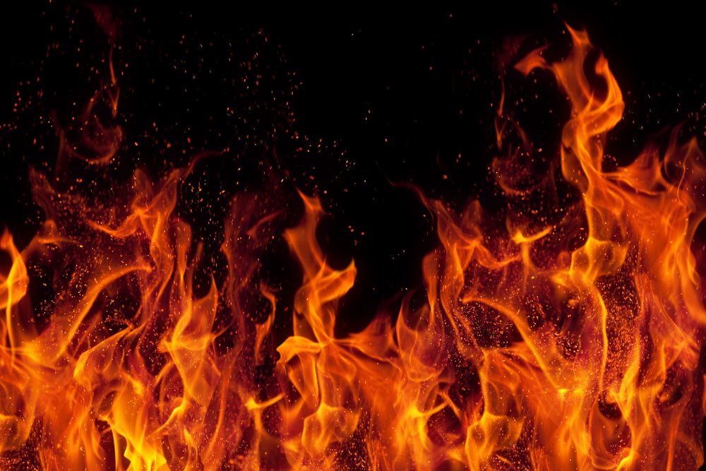 Следствие проводит проверку по еще одному пожару, унесшему жизни двух астраханцев