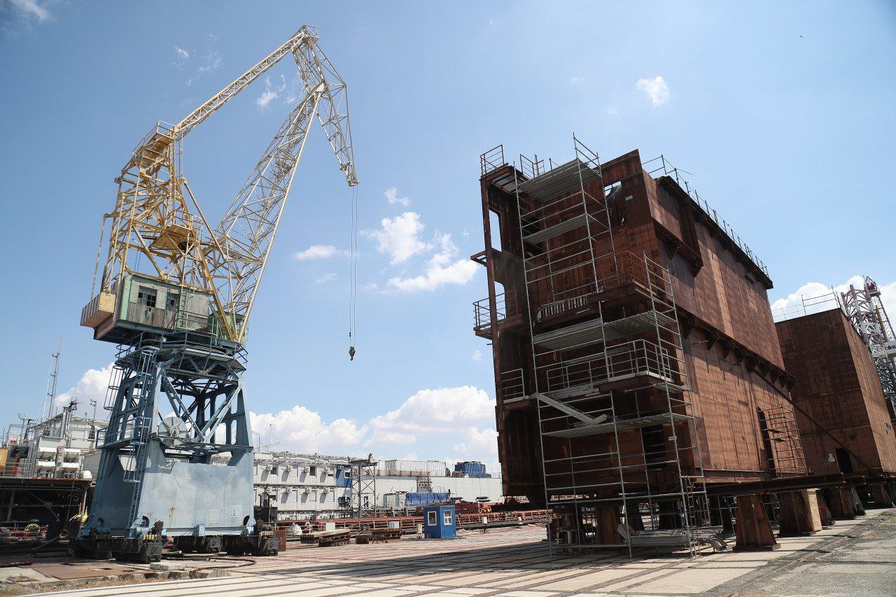 Астраханских грузчиков, готовых получать до 90 тыс. рублей в месяц, просят отозваться